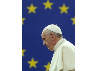 Il Papa "striglia" un'Europa non fertile e invecchiata
"Sogno un umanesimo di famiglie e accoglienza"
